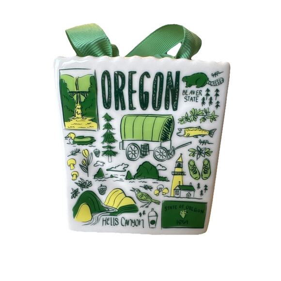 Starbucks Been There Series Oregon Gift Card Holder 3.5" Ornament Holiday 2019 - Picture 1 of 3